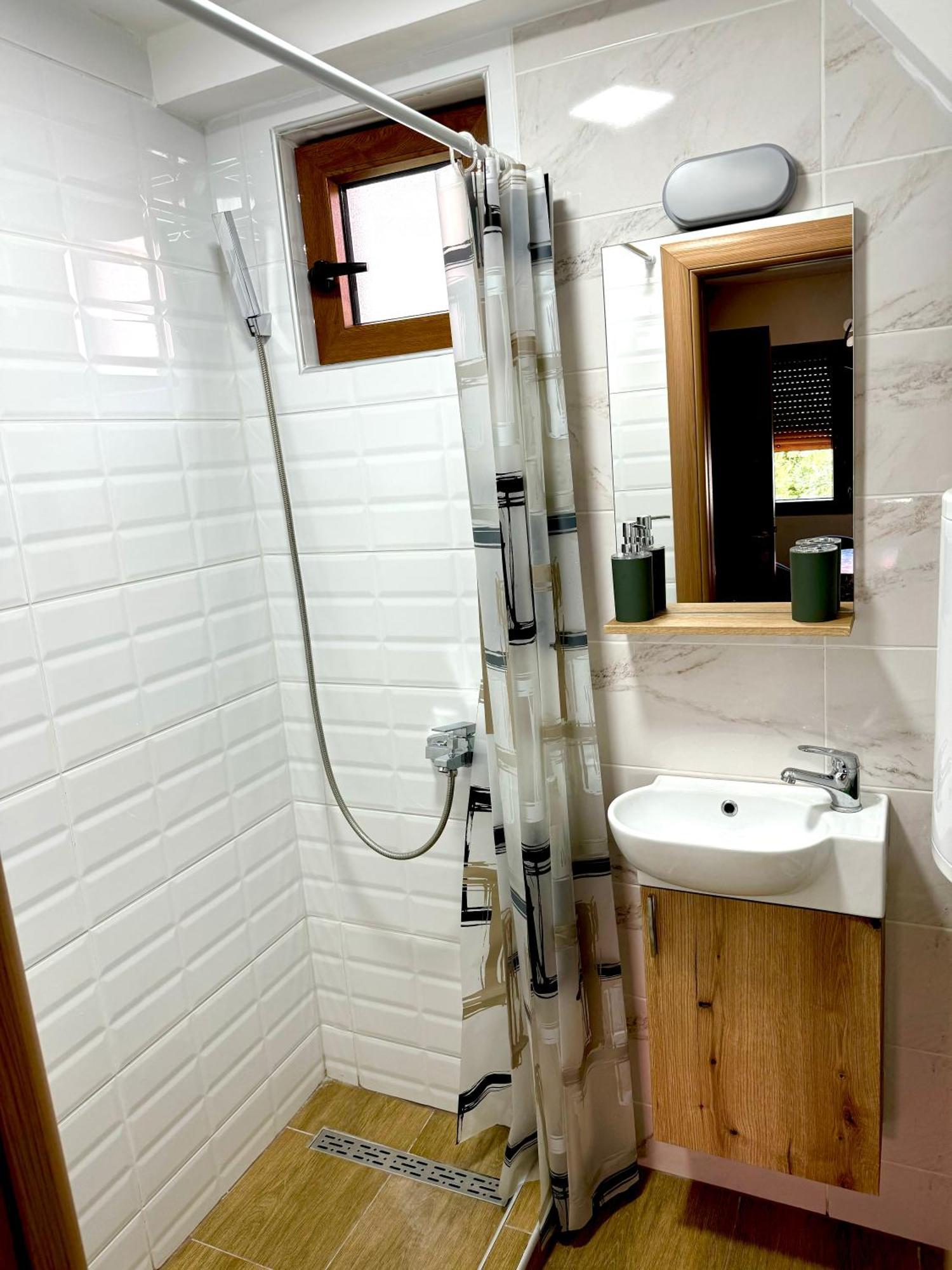 דירות זבליאק Modern In Center מראה חיצוני תמונה